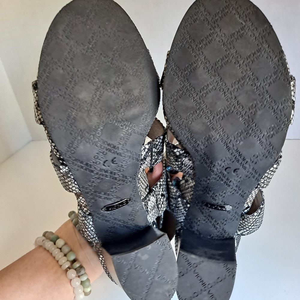 Vionic Blair Embossed Snakeskin Pattern Strappy H… - image 7